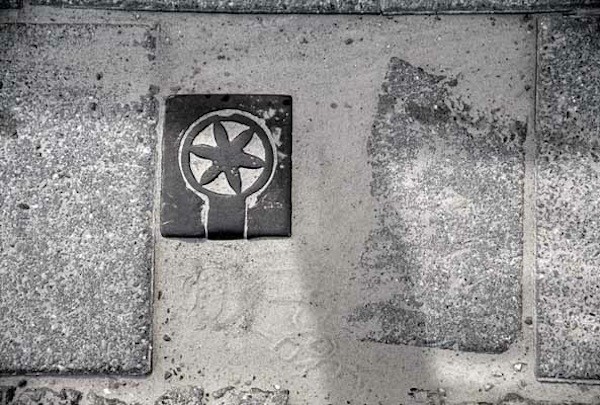 Pavement #33 (2003)